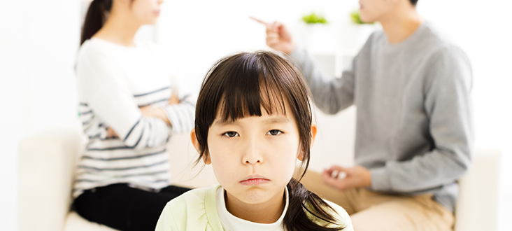 不倫からの離婚で子供に与える影響とは？親が知るべき子供の本音。